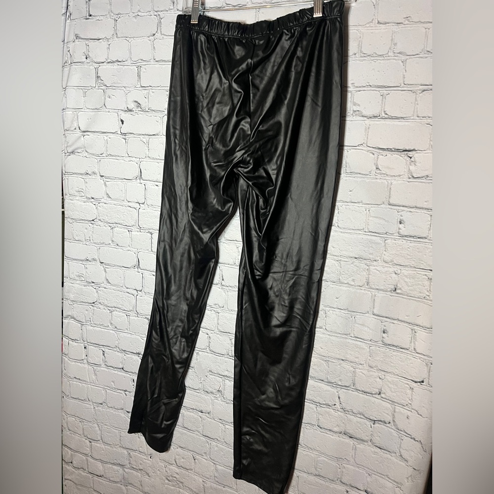 JS Boutique leather Glossy Black womens Pants